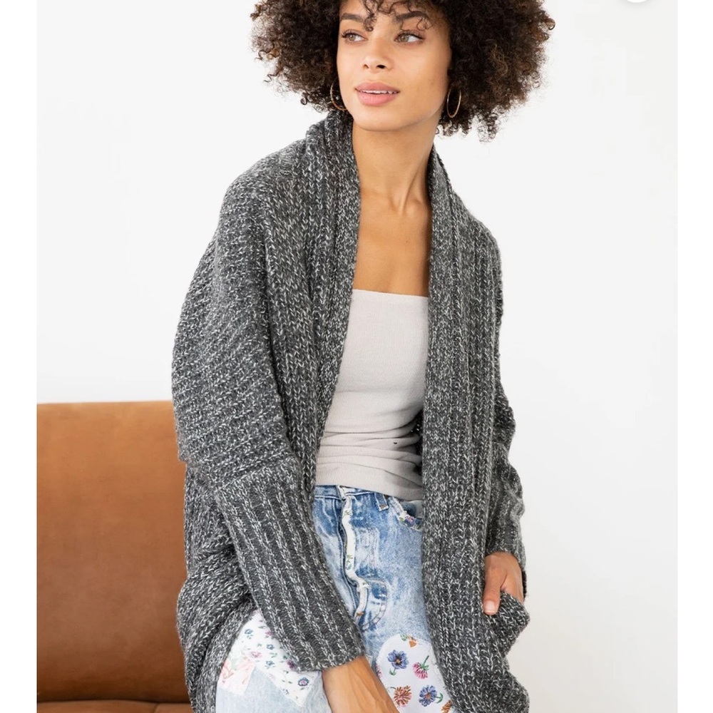Lovestitch Gray Cocoon Cardigan Sweater Size M